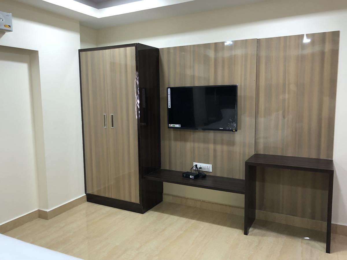 Abm Express Inn Bangalore Exterior photo