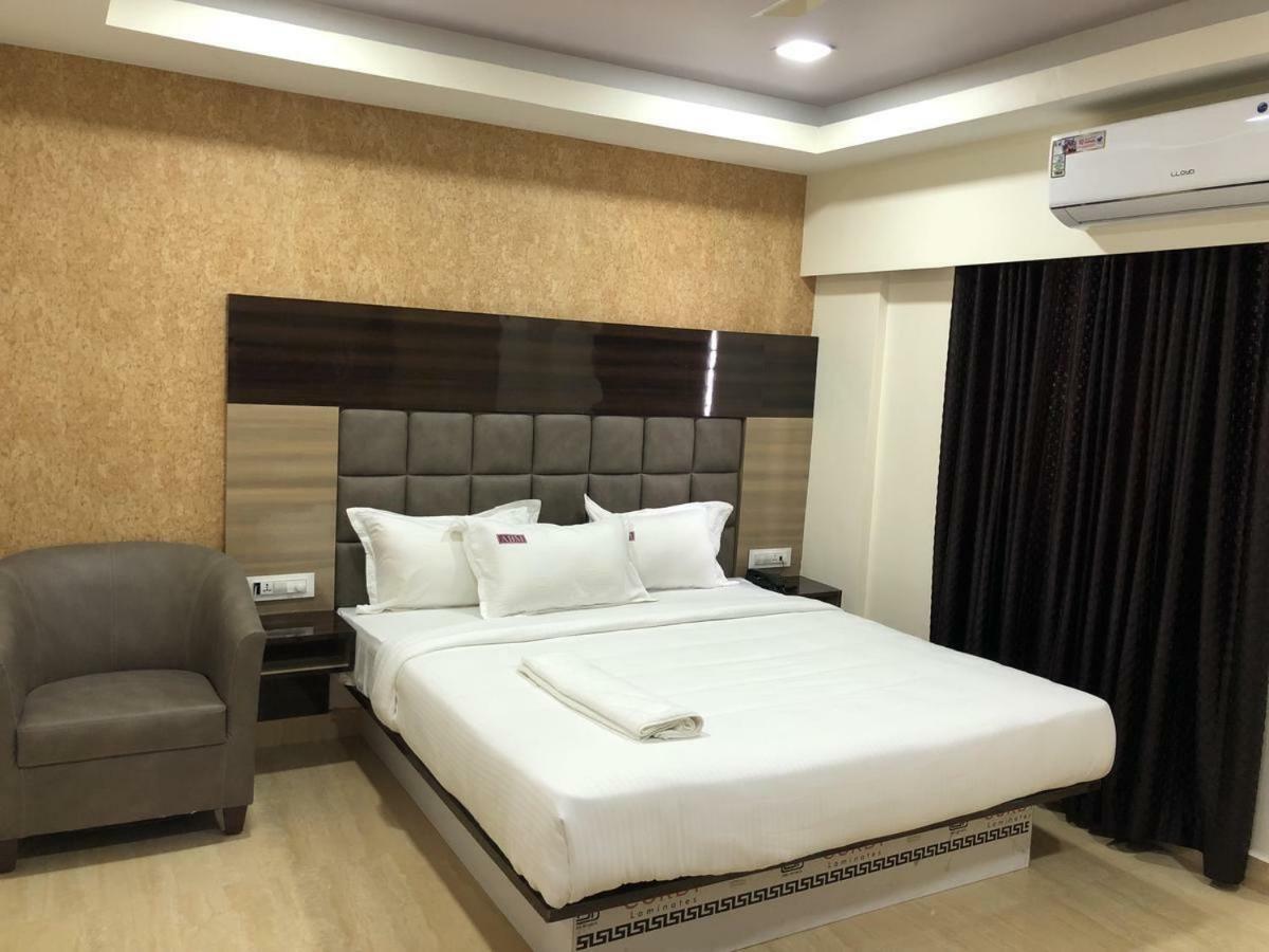 Abm Express Inn Bangalore Exterior photo